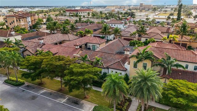 146 E TAMPA AVENUE, Venice, FL 34285