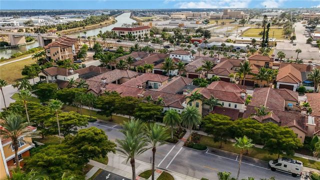 146 E TAMPA AVENUE, Venice, FL 34285