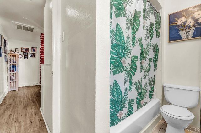 11431 11th Avenue, Hanford, CA 93230