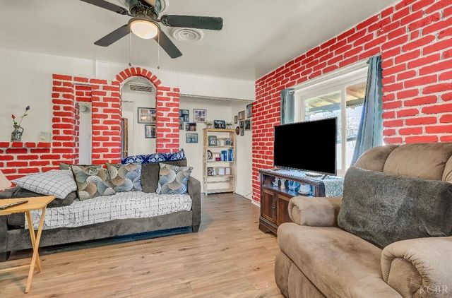 11431 11th Avenue, Hanford, CA 93230