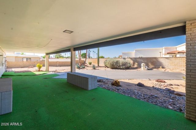 10706 W PINION Lane, Sun City, AZ 85373