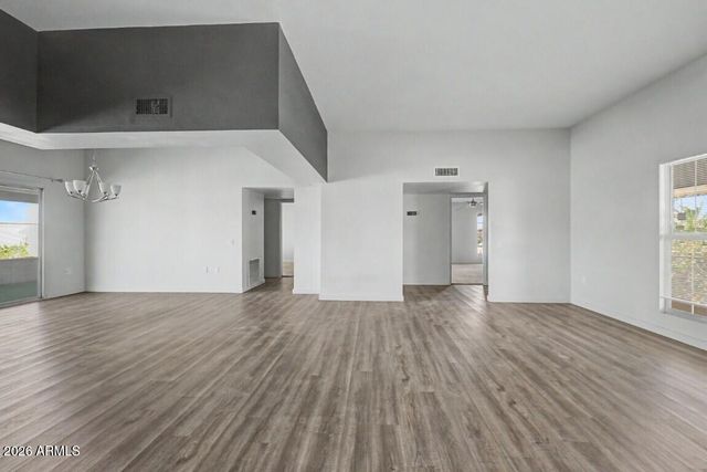 10706 W PINION Lane, Sun City, AZ 85373