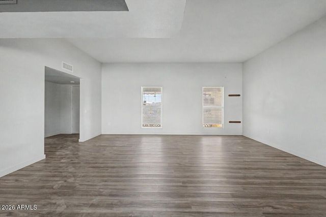 10706 W PINION Lane, Sun City, AZ 85373