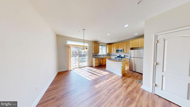 308 GARDEN VIEW SQ, Rockville, MD 20850