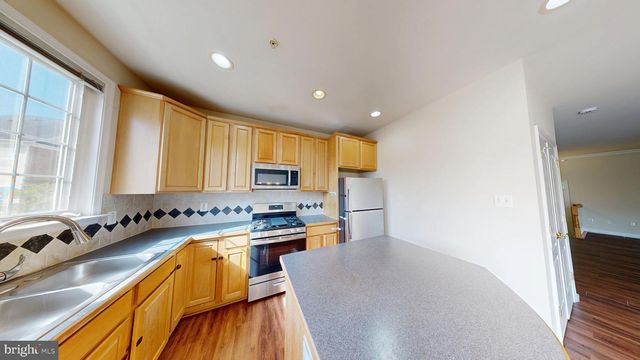 308 GARDEN VIEW SQ, Rockville, MD 20850