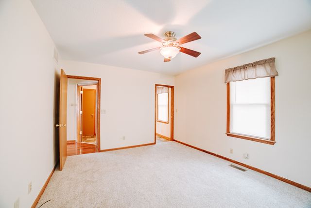 538 E Mulberry Street, Watseka, IL 60970