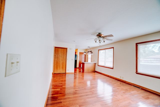 538 E Mulberry Street, Watseka, IL 60970