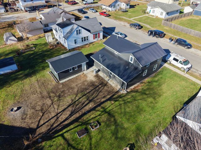 153 W Jefferson Street, Westville, IN 46391