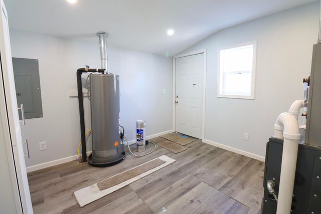 153 W Jefferson Street, Westville, IN 46391