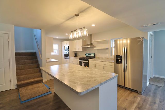 153 W Jefferson Street, Westville, IN 46391