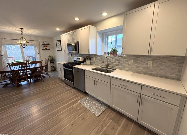 31267 Louise Drive, Chesterfield, MI 48047