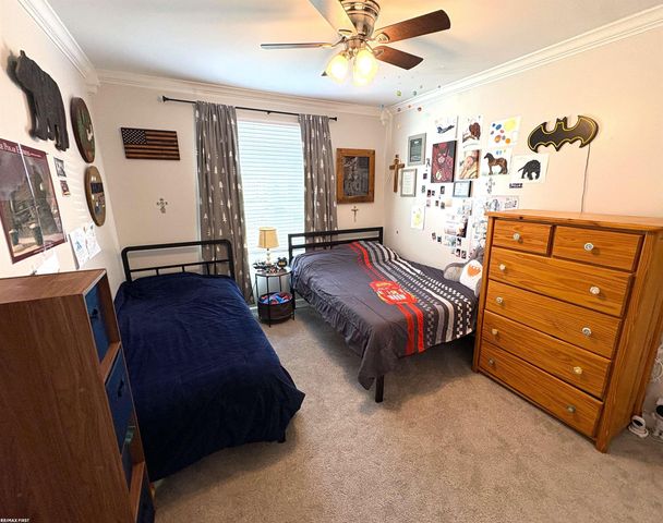 31267 Louise Drive, Chesterfield, MI 48047