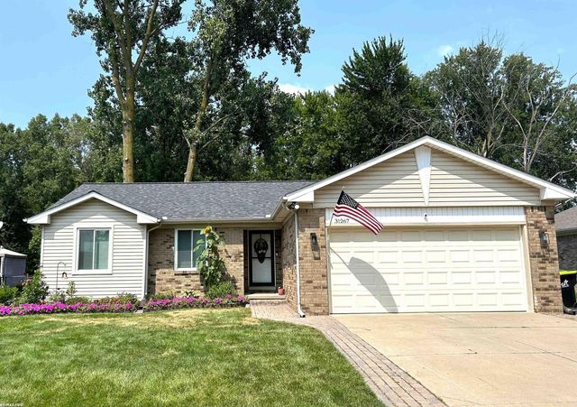 31267 Louise Drive, Chesterfield, MI 48047