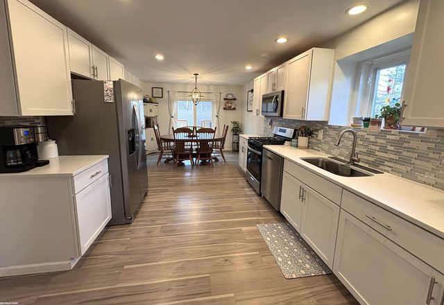 31267 Louise Drive, Chesterfield, MI 48047