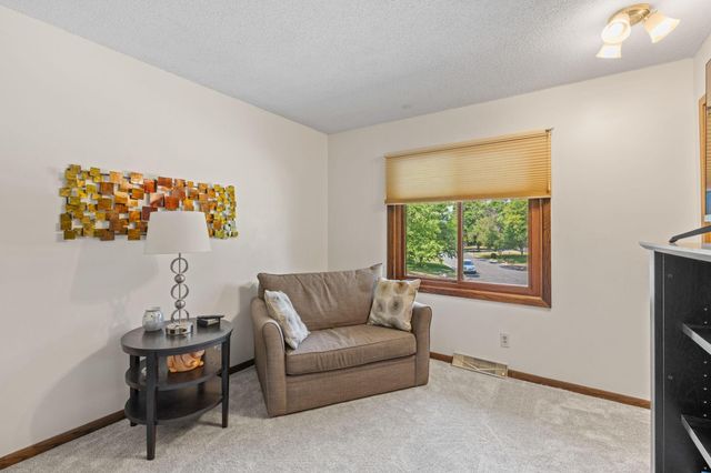 5986 McKinley Street NE, Fridley, MN 55432