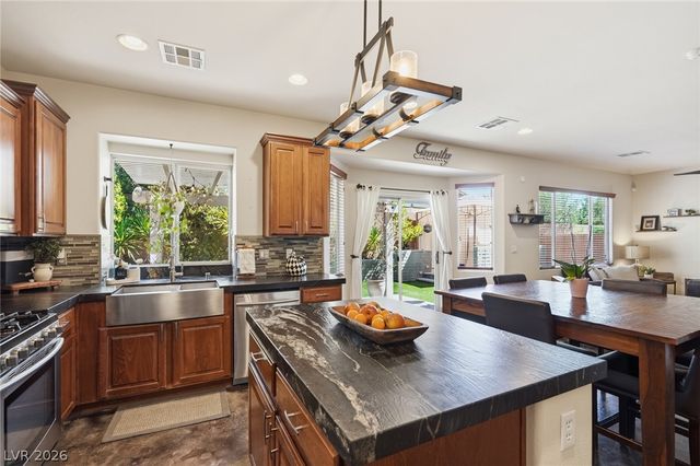 10846 Drake Ridge Avenue, Las Vegas, NV 89166