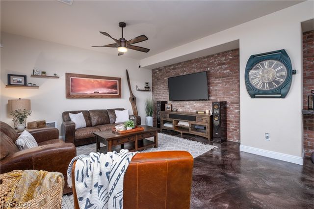 10846 Drake Ridge Avenue, Las Vegas, NV 89166