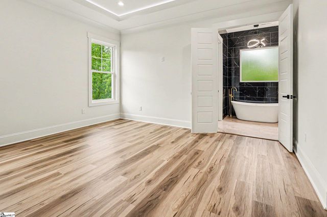 197 Old Farrs Bridge Road, Greenville, SC 29611