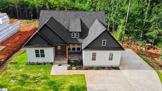 197 Old Farrs Bridge Road, Greenville, SC 29611
