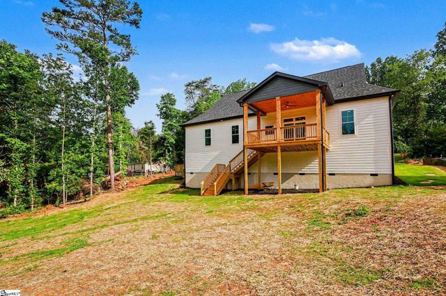 197 Old Farrs Bridge Road, Greenville, SC 29611