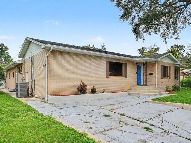 513 PALENCIA PLACE, Lakeland, FL 33803