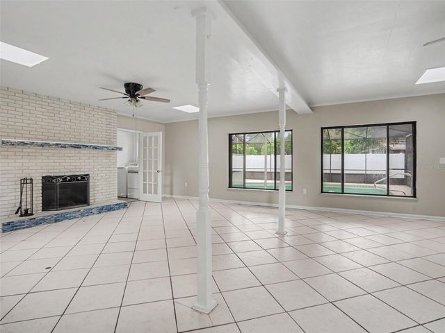 513 PALENCIA PLACE, Lakeland, FL 33803
