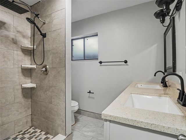513 PALENCIA PLACE, Lakeland, FL 33803
