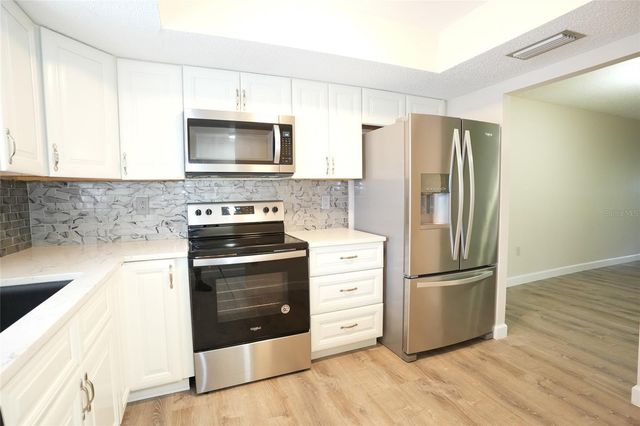 3502 LAKE BAYSHORE DRIVE K102, Bradenton, FL 34205