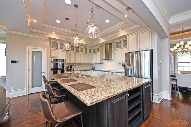 5349 Grand Vista Court, Cincinnati, OH 45227