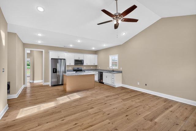 61 E Grubbs Lane, Danville, KY 40422