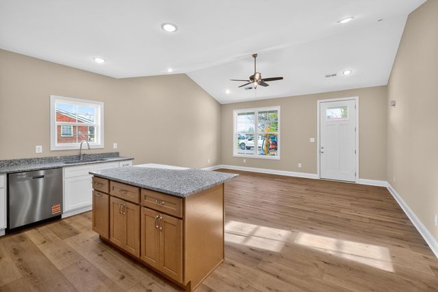 61 E Grubbs Lane, Danville, KY 40422