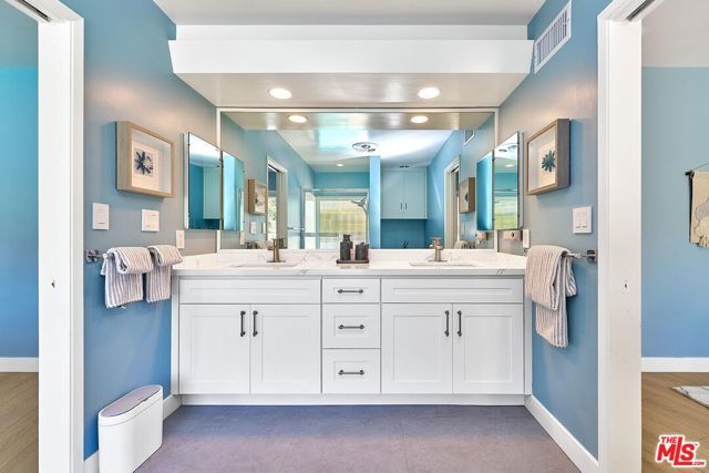 1908 Lyans Drive, La Canada Flintridge, CA 91011