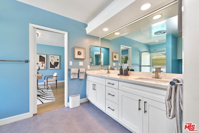 1908 Lyans Drive, La Canada Flintridge, CA 91011