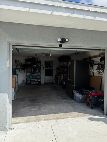 211 66TH AVENUE W FL, Bradenton, FL 34207