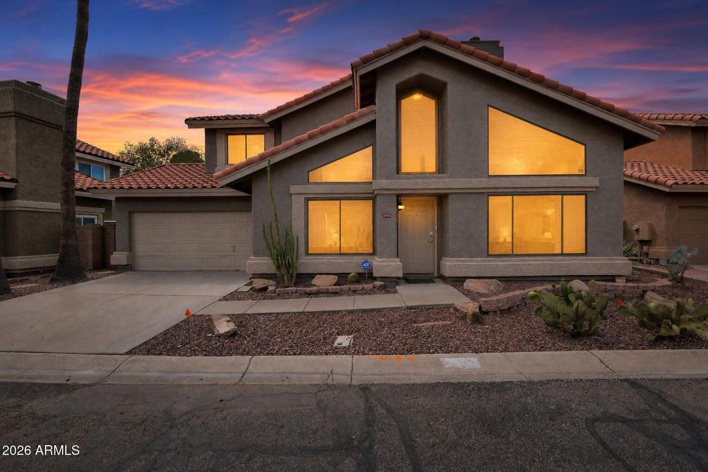 1436 N BRITTANY Lane, Gilbert, AZ 85233