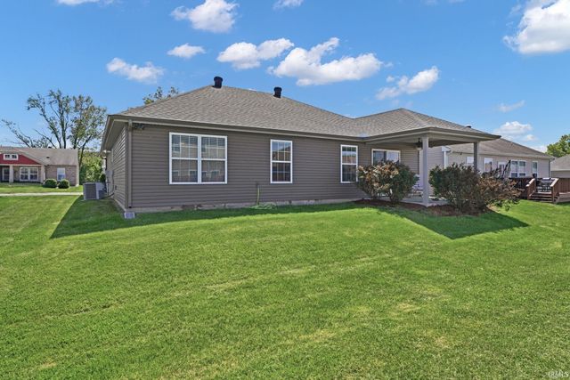 5020 Mustang Drive, Evansville, IN 47715