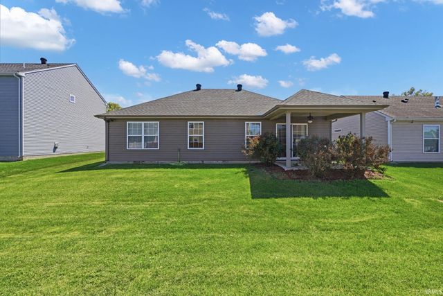 5020 Mustang Drive, Evansville, IN 47715