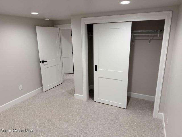 5815 N 17th ST, Dalton Gardens, ID 83815