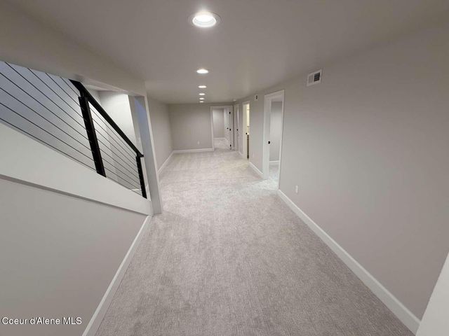 5815 N 17th ST, Dalton Gardens, ID 83815