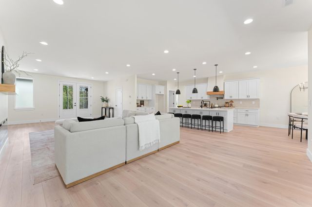 651 Narrow Circle, Inman, SC 29349