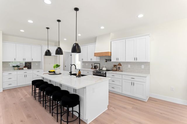 651 Narrow Circle, Inman, SC 29349