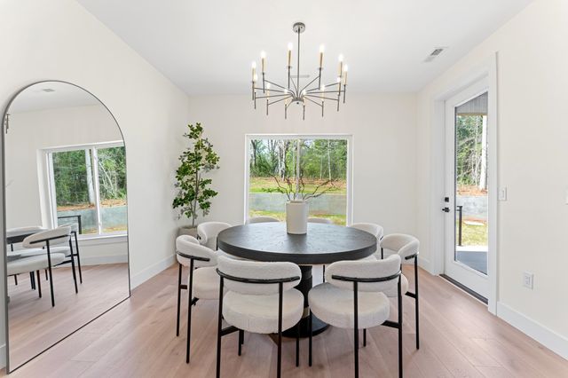 651 Narrow Circle, Inman, SC 29349