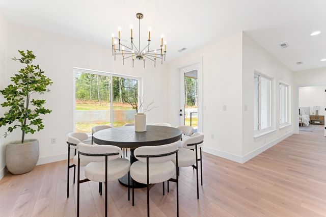 651 Narrow Circle, Inman, SC 29349