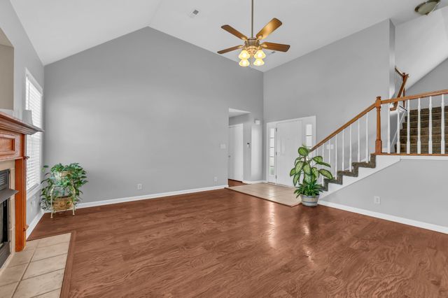 252 Harold Dr, Clarksville, TN 37040