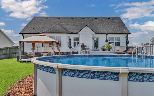 252 Harold Dr, Clarksville, TN 37040
