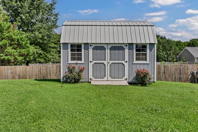 252 Harold Dr, Clarksville, TN 37040