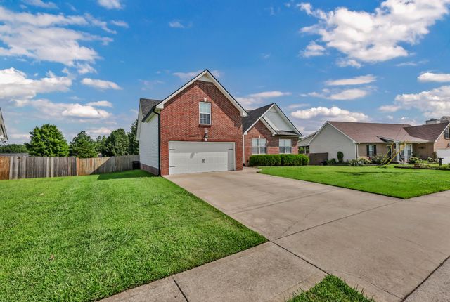 252 Harold Dr, Clarksville, TN 37040