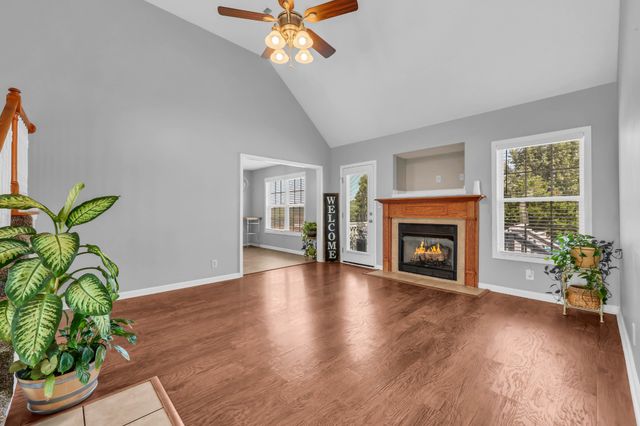 252 Harold Dr, Clarksville, TN 37040