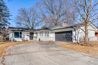 918 Mayfair Place, Rockford, IL 61107