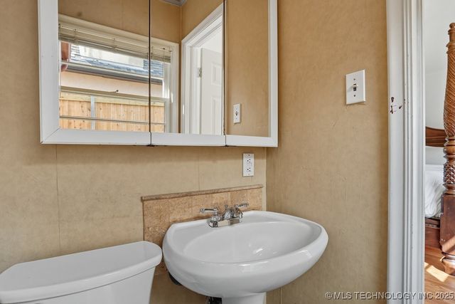 3513 S Troost Avenue, Tulsa, OK 74105